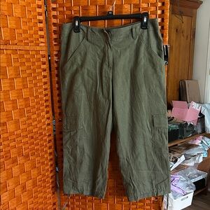 New directions Women’s Capri cargo